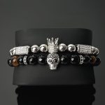 Men Staff - Koponyás Ónix karkötő szett ezüst színű díszítéssel