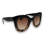 Women Staff - Camila Napszemüveg